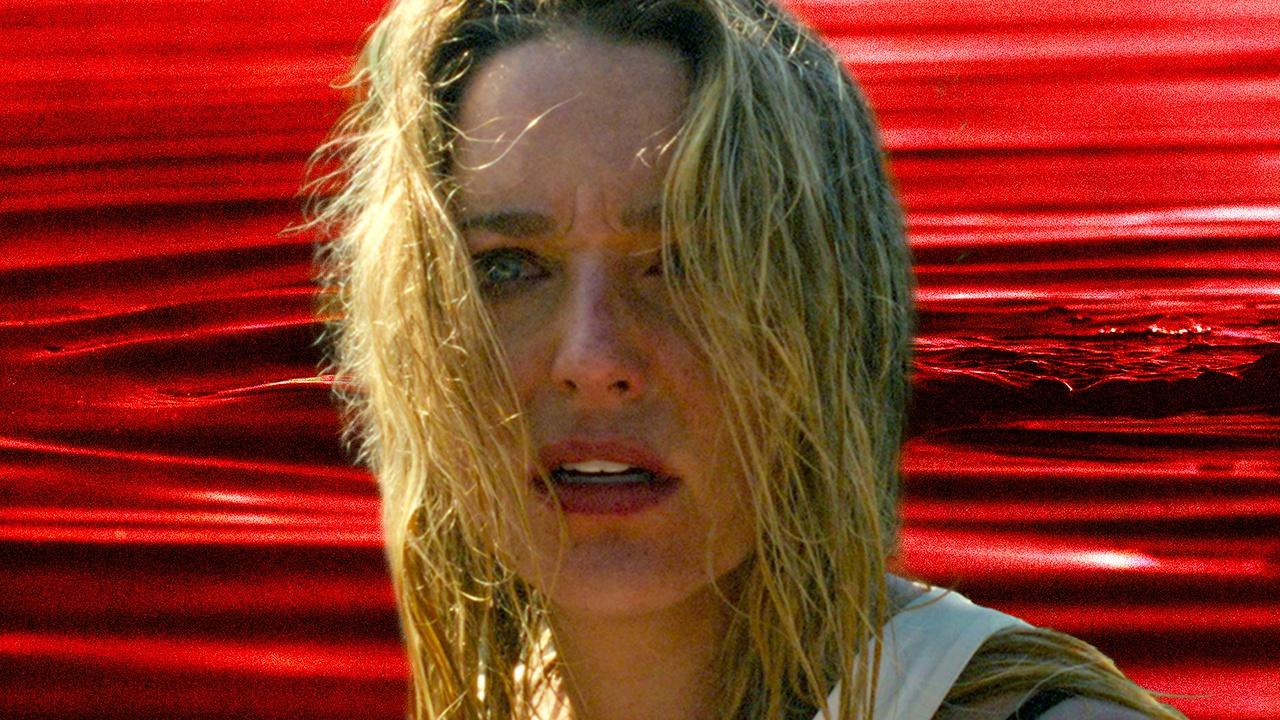 Jessica Rothe in River.