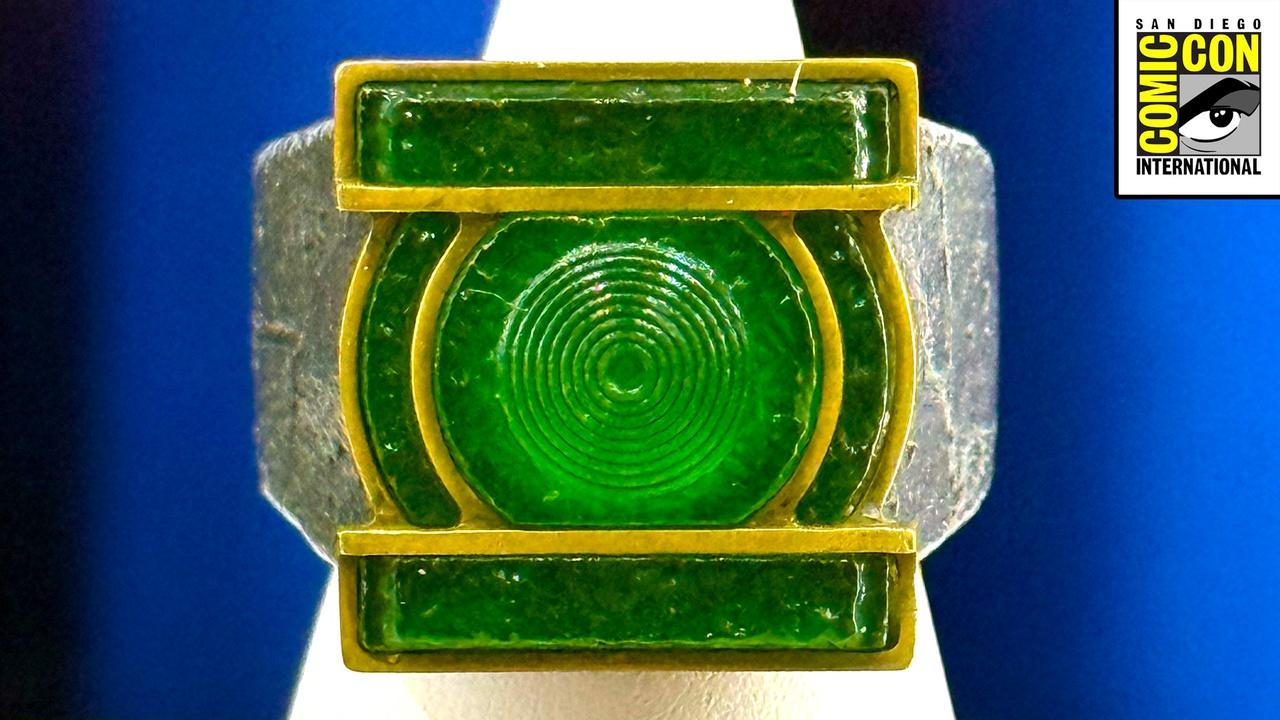 Green Lantern ring from Lanterns.
