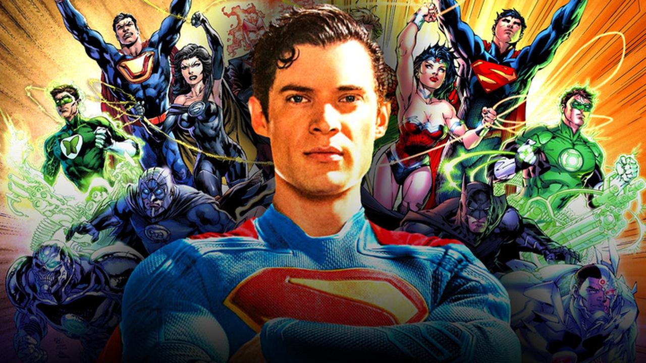 Superman David Corenswet with Justice League