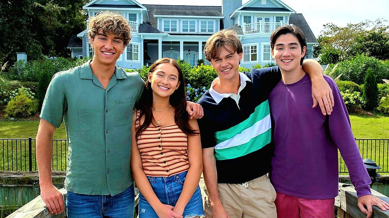 Summer I turned pretty season 3 main characters together