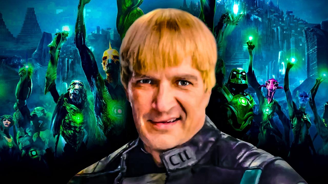 Guy Gardner Nathan Fillion, Green Lanterns in background