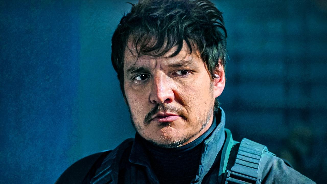 Pedro Pascal in The Mandalorian without his helmet