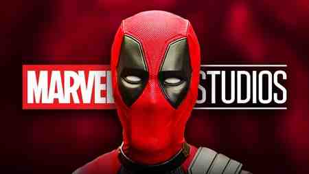 Ryan Reynolds Deadpool, Marvel Studios Logo.