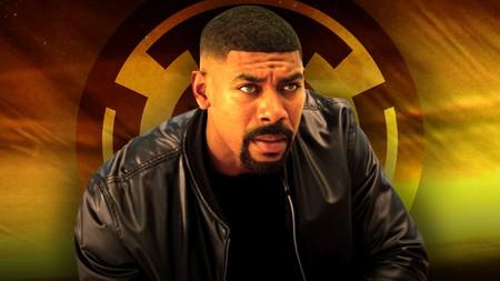Aaron Pierre as John Stewart, Sinestro Corps logo