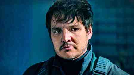 Pedro Pascal in The Mandalorian without his helmet.