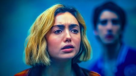 Peyton List's Maddie in School Spirits.