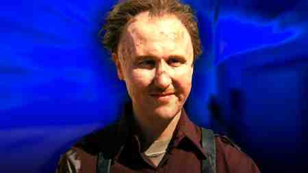 Johnny Pemberton as Thaddeus in Fallout Season 2.