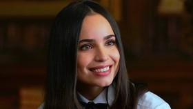 My Oxford Year Confirms How Old Anna Is - And It's Not the Same Age as Actress Sofia Carson