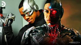 Justice League's Ray Fisher Backs Doom Patrol's 'Cybernetic Brother From Another Mother'