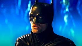 The Batman Part 2 Set Photos Reveal Best Look At Robert Pattinson's New Bat Suit