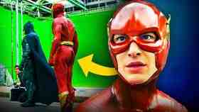 Ezra Miller The Flash suit