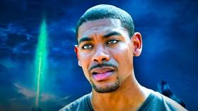 Aaron Pierre Looks Perfect as Green Lantern In First Official On-Screen Look