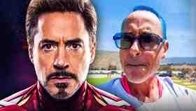 Robert Downey Jr, blue hair