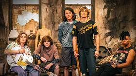 The Runarounds Band Members from the Show Are the Same In Real Life (Pictures)