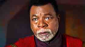 Greef Karga, played by Carl Weathers, in Star Wars The Mandalorian