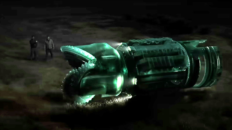 John Stewart creates a massive space ship.