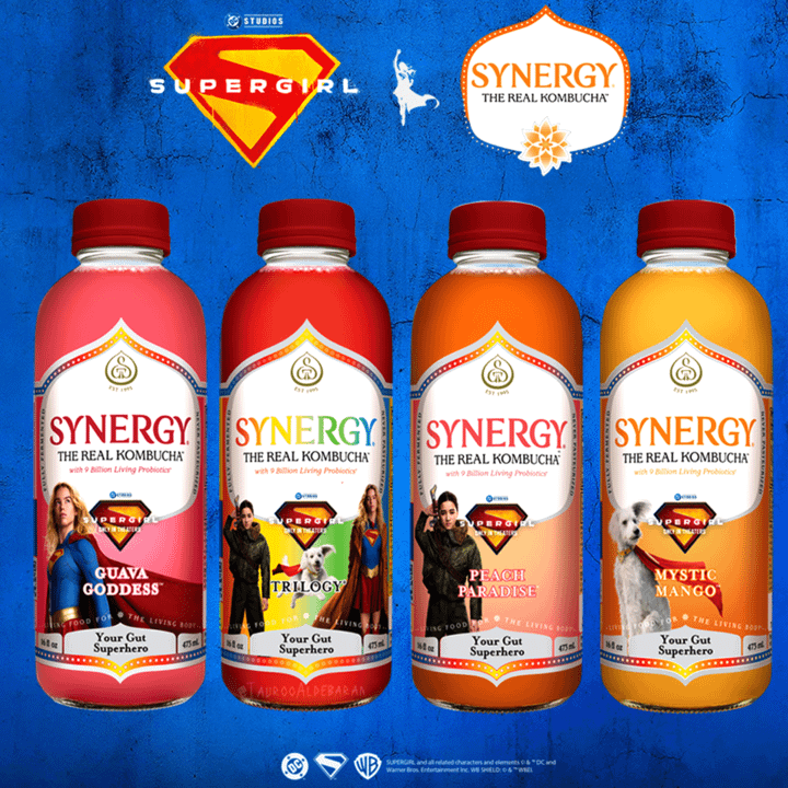 Бутылки комбучи GT's SYNERGY Supergirl.