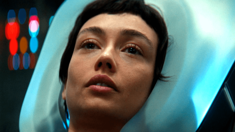 Sydney Chandler as Wendy in Alien: Earth Episode 4