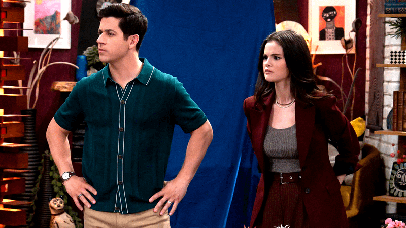 David Henrie as Justin & Selena Gomez as Alex in Wizards Beyond Waverly Place Season 2, Episode 10