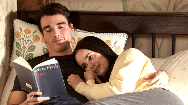 Cory Mylchreest as Jamie & Sofia Carson as Anna in My Oxford Year