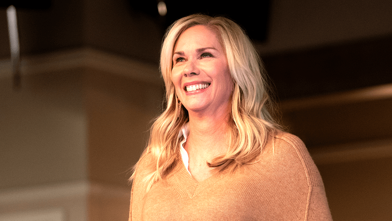 Leanne Morgan as Leanne Murphy in Leanne