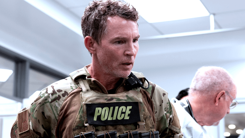 Shawn Hatosy as Dr. Jack Abbott in The Pitt Season 2, Episode 7.