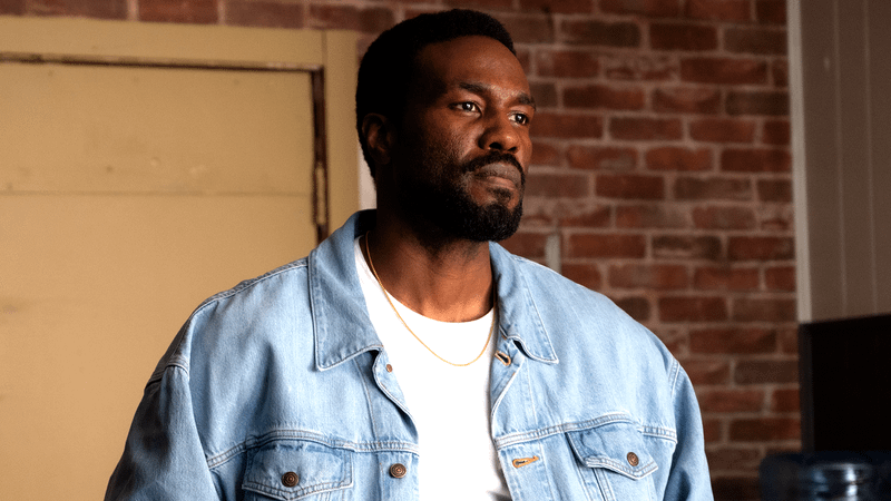 Yahya Abdul-Matteen II as Simon Williams in a denim jacket in Wonder Man