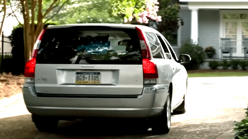 Belly's car in Summer I Turned Pretty