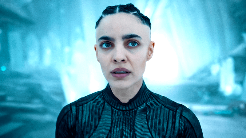 Maria Gabriela de Faria as The Engineer in Superman.