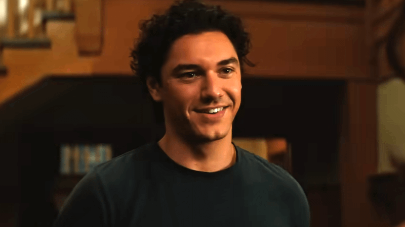 Garrett Graham in Off Campus.