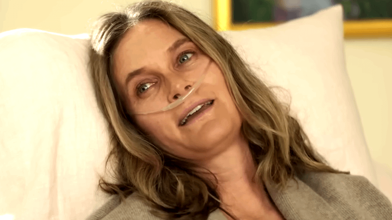 Rachel Blanchard as Susannah in The Summer I Turned Pretty Season 3