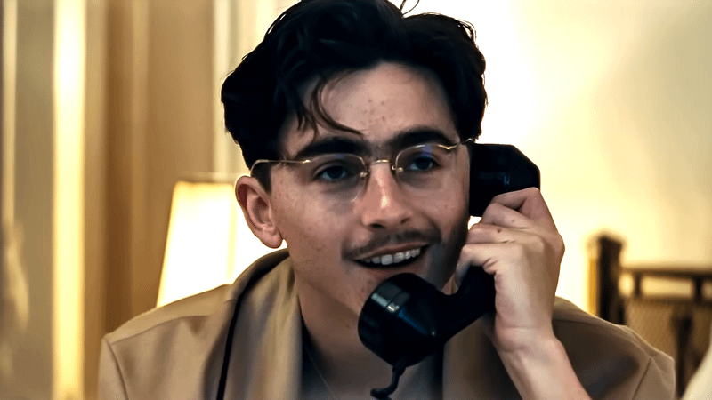 Timothée Chalamet as Marty Mauser in the film Marty Supreme.