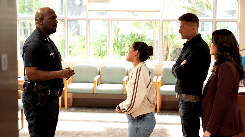 Lieutenant Grey in The Rookie