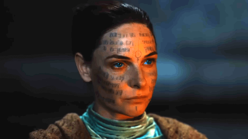 Rebecca Ferguson plays the role of Lady Jessica in Dune.