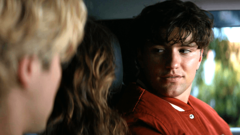 Beau in Off-Campus Season 1, Episode 6.