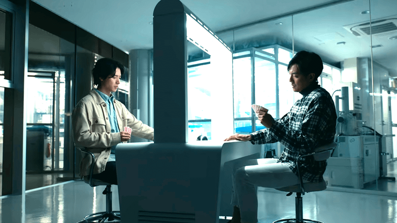 Arisu & a random player in Alice in Borderland