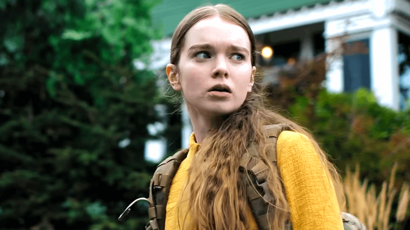 Summer Howell as Carrie in Carrie.