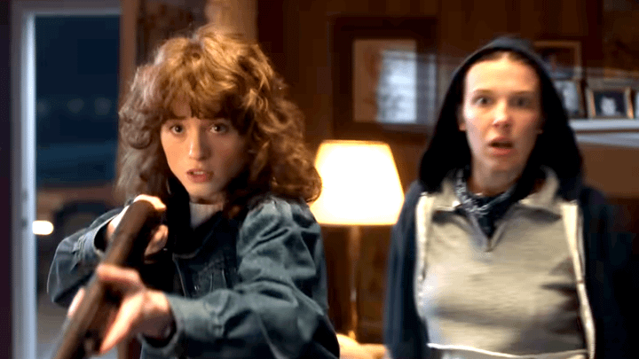 Nancy and Eleven in Stranger Things