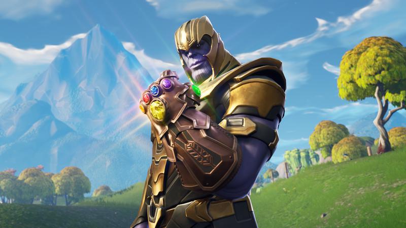 Thanos holding the Infinity Gauntlet in Fortnite