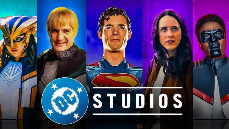 Suoerman and other DCU characters.