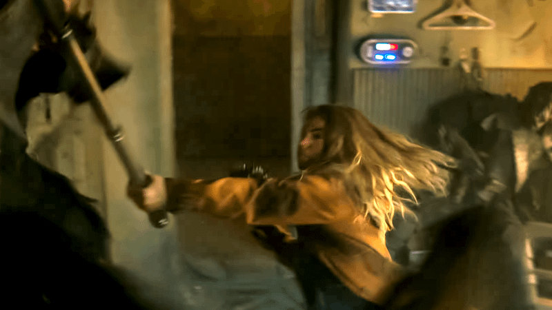 Kara using a weapon to fight the Brigands.