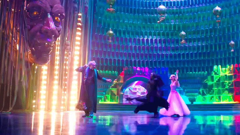 Elphaba and the Wizard in Wicked