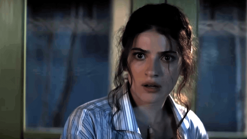 Ella Rubin as Annie in Sterling Point.