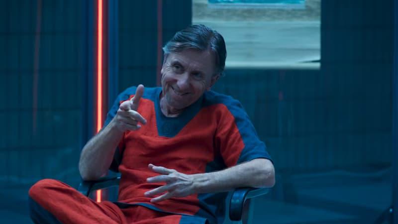 Emil Blonsky in Damage Control custody.
