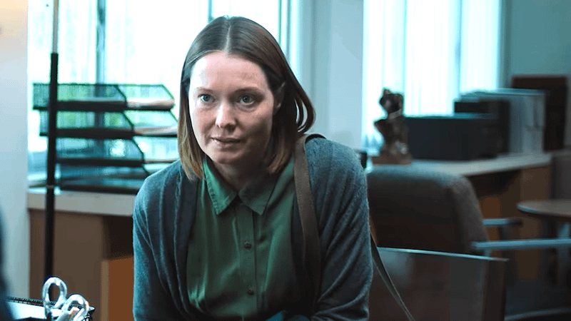 Samantha Sloyan as Margaret White in Carrie.