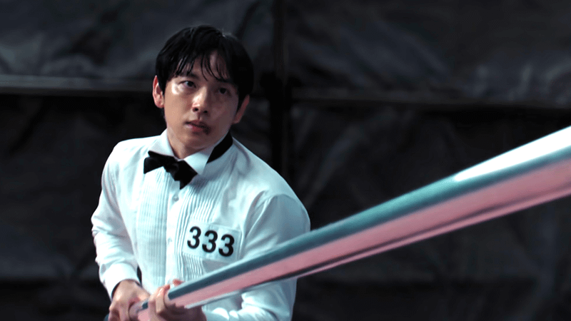 Yim Si Wan as Player 333 in Squid Game Season 3, Episode 6