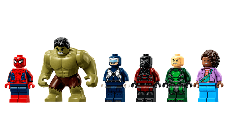 The minifigures from the Spider-Man vs. Hulk Epic Clash LEGO set.
