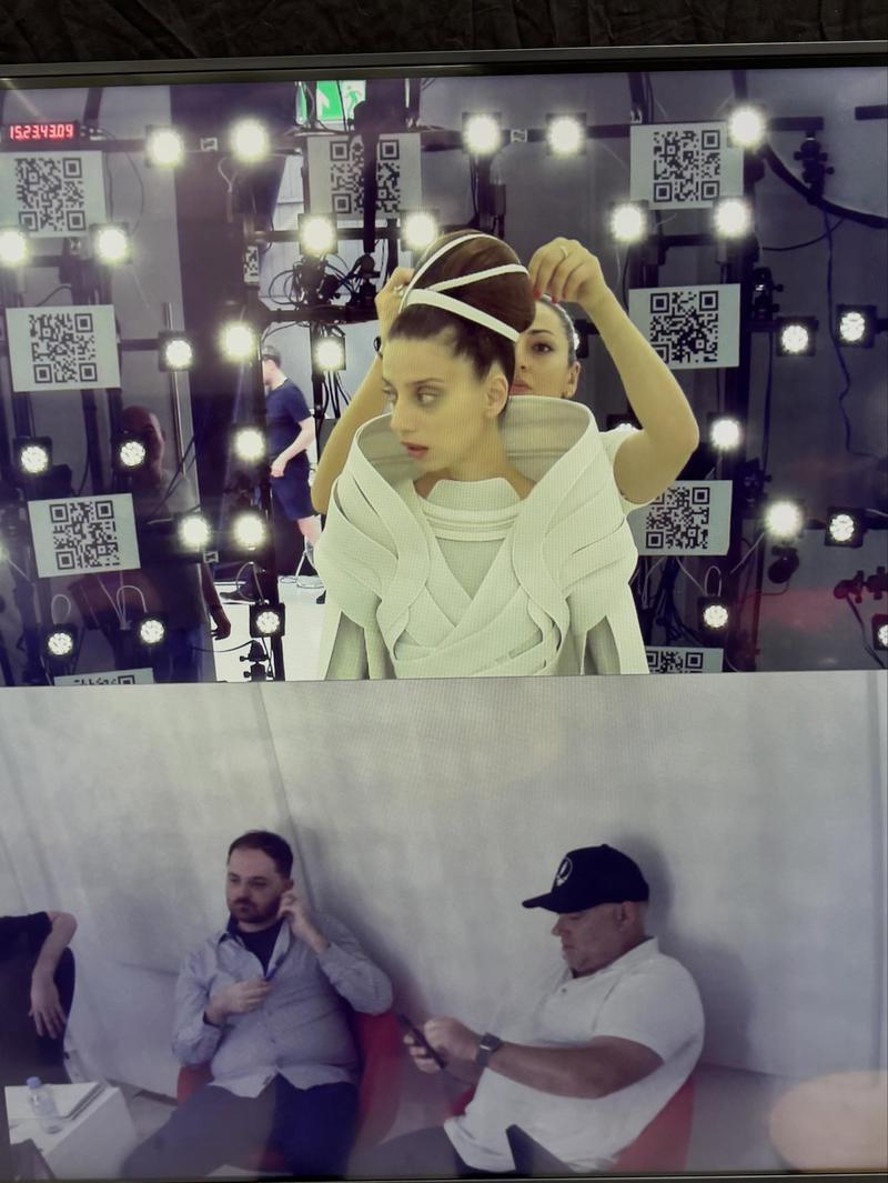 Angela Sarafyan Lara, Superman behind the scenes.