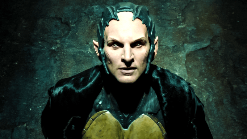 Christopher Eccleston as Malekith in Thor The Dark World.