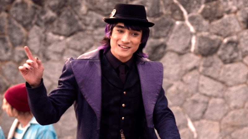 Brendon Tremblay as Max Hatter.